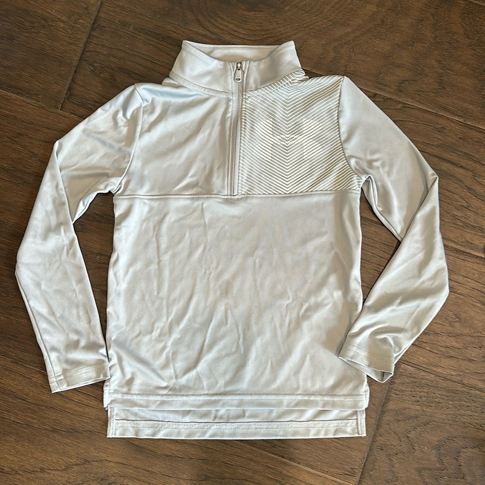 Youth Under Armour 1/4 zip dri fit shirt